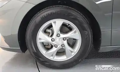 Hyundai Avante 2020 1.6 автомат (гидро), миниатюра 5