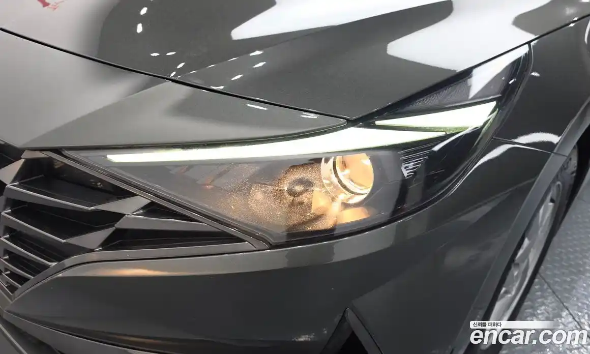 Hyundai Avante 2020 1.6 автомат (гидро), фото 8
