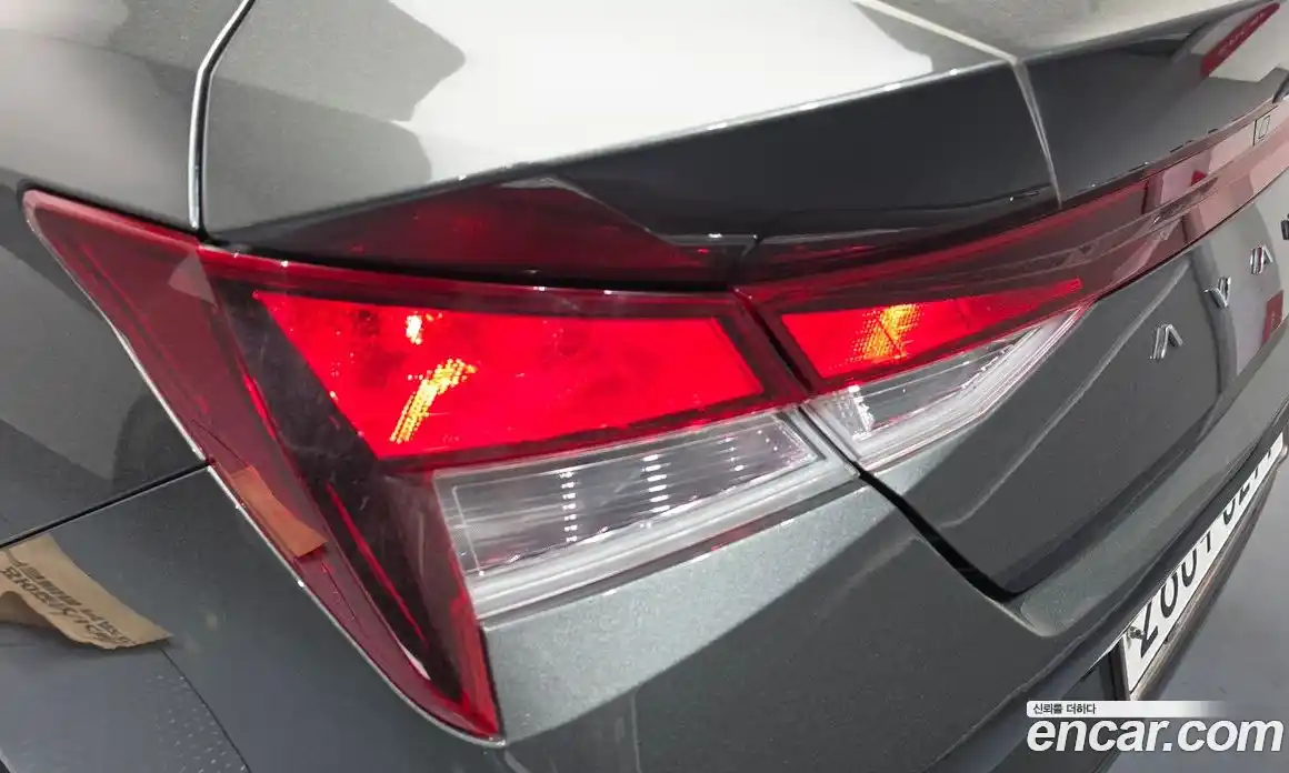 Hyundai Avante 2020 1.6 автомат (гидро), фото 9