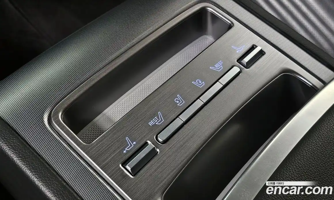 Hyundai Grandeur 2024 3.5 автомат (гидро), фото 23