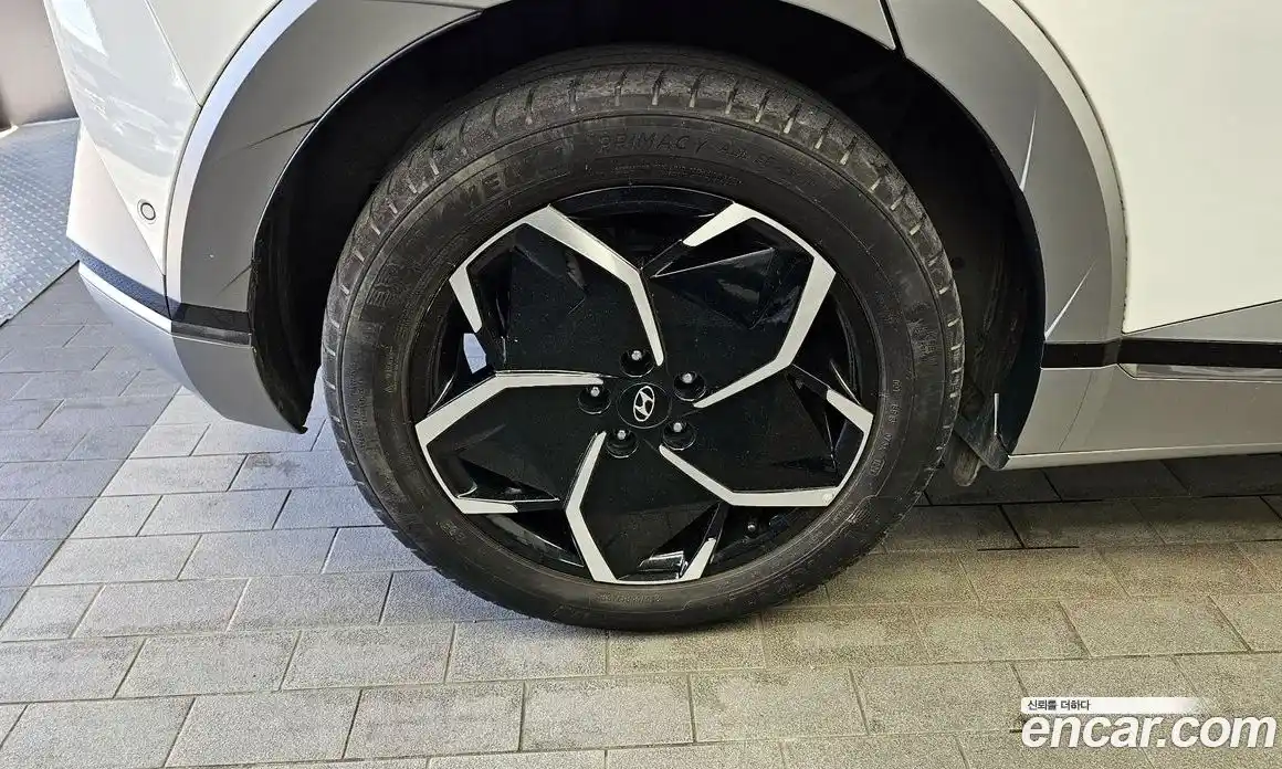 Hyundai Ioniq 5 2021 0.1 автомат (гидро), фото 5