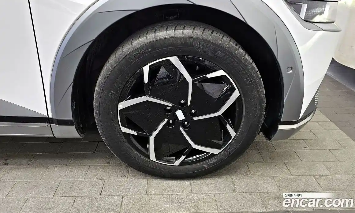 Hyundai Ioniq 5 2021 0.1 автомат (гидро), фото 7