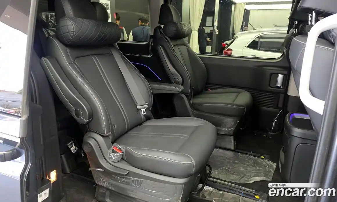Hyundai Staria 2022 2.2 гидро, фото 17
