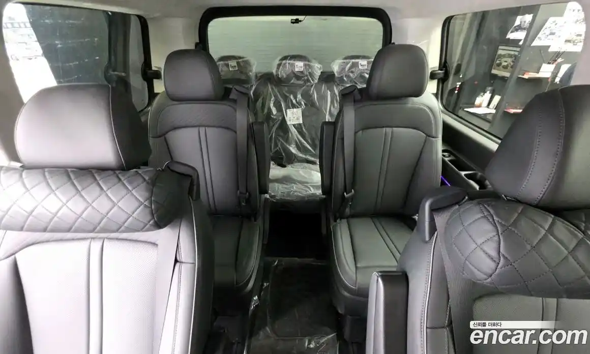 Hyundai Staria 2022 2.2 гидро, фото 18