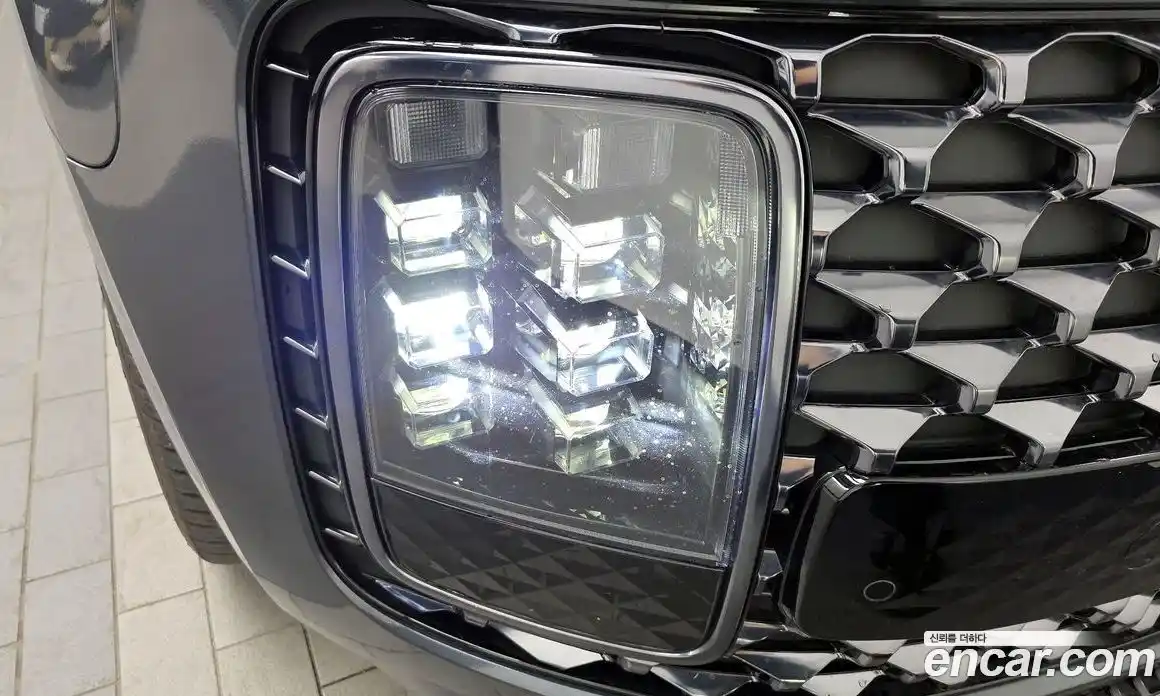 Hyundai Staria 2022 2.2 гидро, фото 8