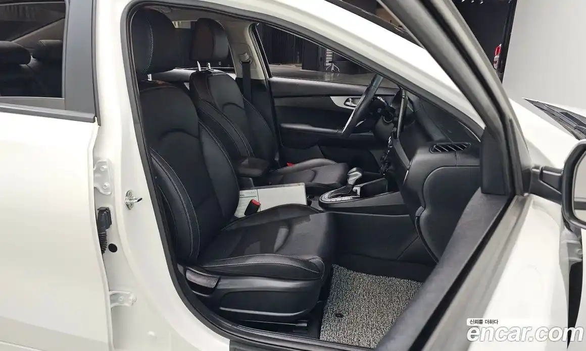 Kia K3 2022 1.6 автомат (гидро), фото 18