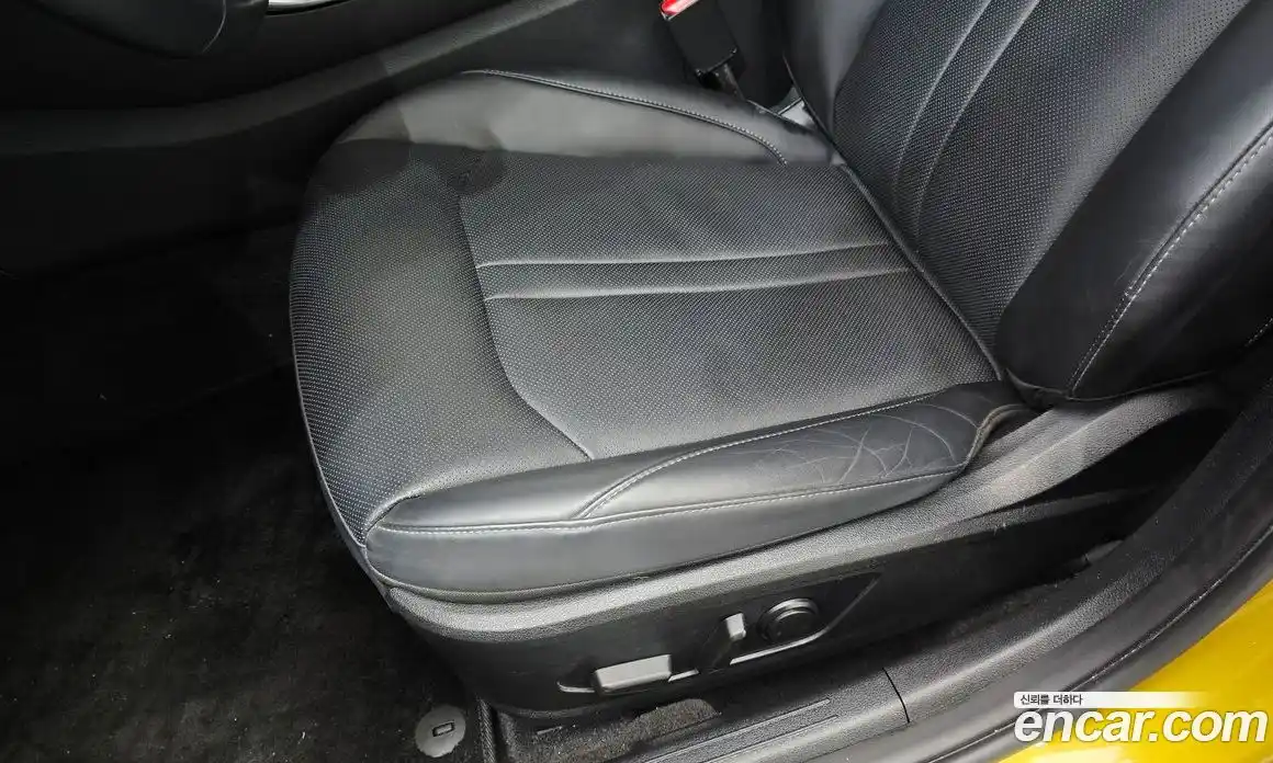 Hyundai Sonata 2019 2.0 автомат (гидро), фото 12
