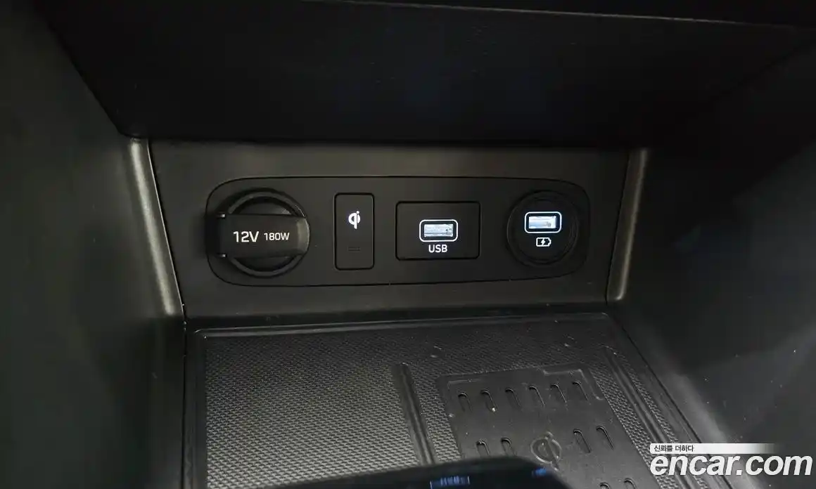 Hyundai Sonata 2019 2.0 автомат (гидро), фото 21