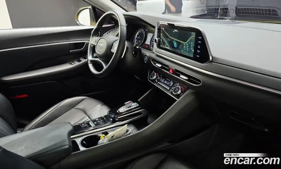 Hyundai Sonata 2019 2.0 автомат (гидро), фото 32