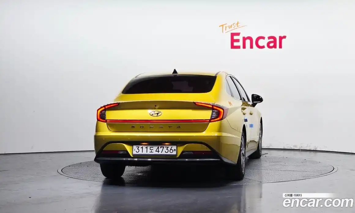 Hyundai Sonata 2019 2.0 автомат (гидро), фото 4