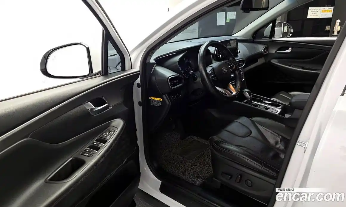 Hyundai Santa Fe 2019 2.0 автомат (гидро), фото 13