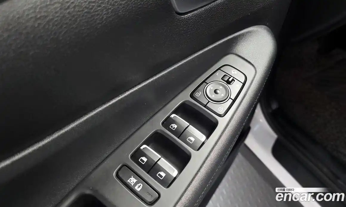 Hyundai Santa Fe 2019 2.0 автомат (гидро), фото 28