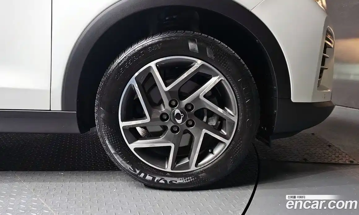 SsangYong TIBOLI 2024 1.6 гидро, фото 6