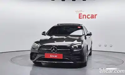 Mercedes-Benz E-Class 2022 2.0 гидро, миниатюра 3