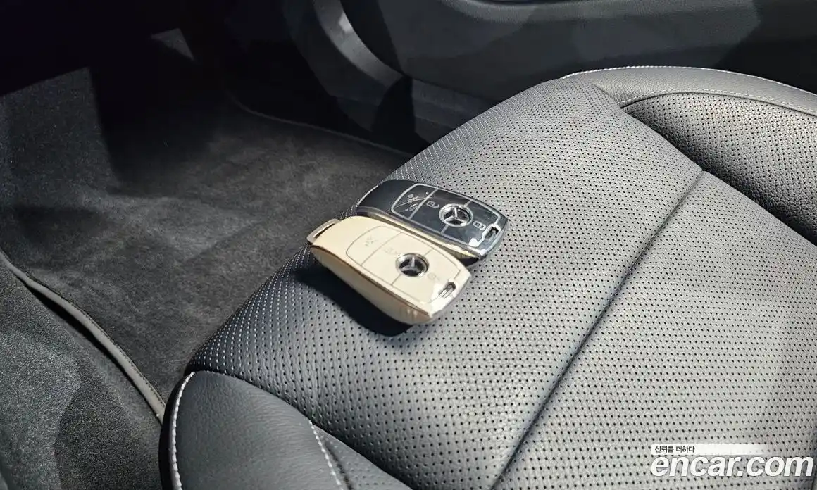 Mercedes-Benz E-Class 2022 2.0 гидро, фото 31