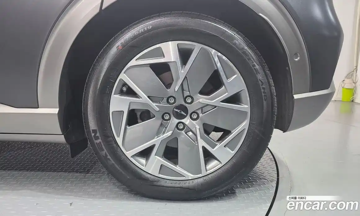 Genesis GV60 2022 0.1 гидро, фото 7