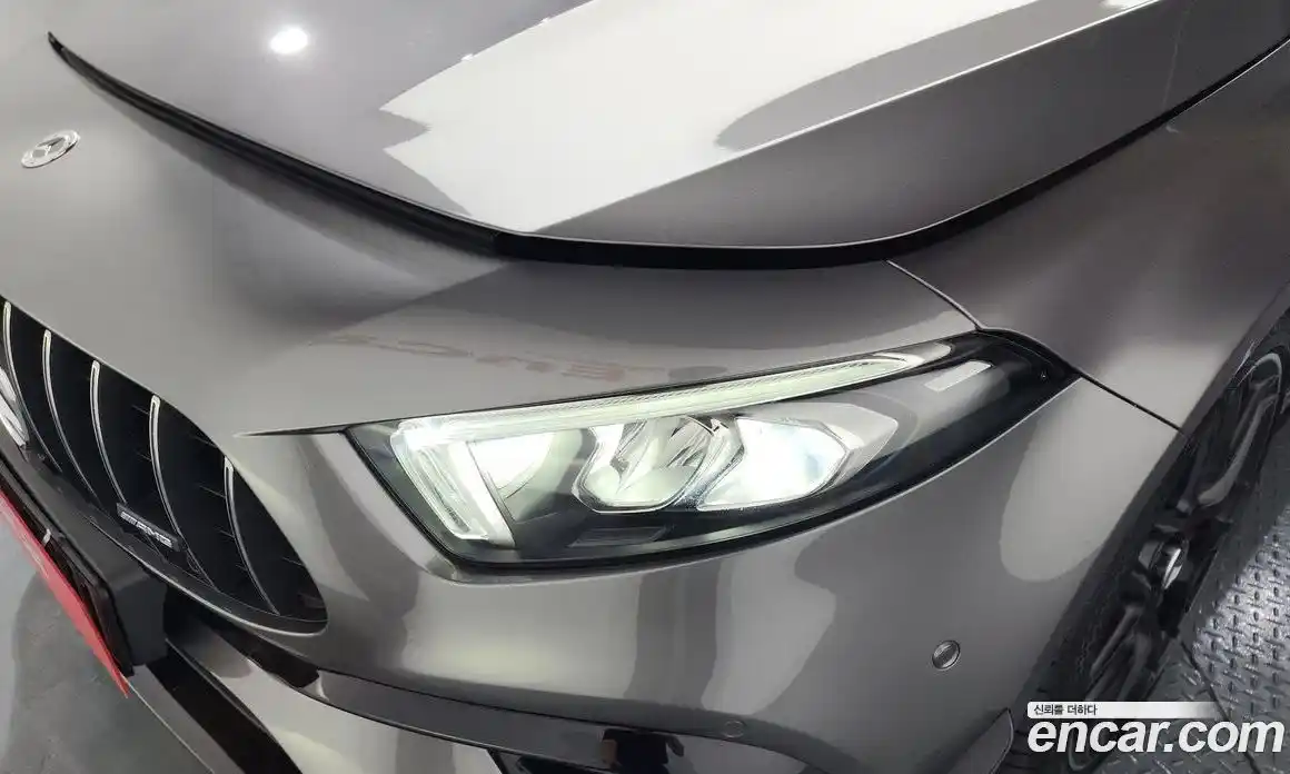 Mercedes-Benz A-Class 2022 2.0 гидро, фото 8
