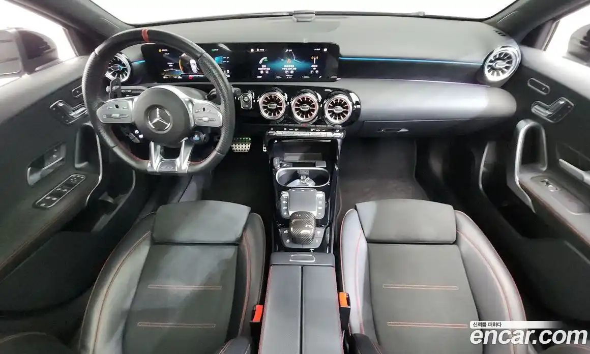 Mercedes-Benz A-Class 2022 2.0 гидро, фото 10