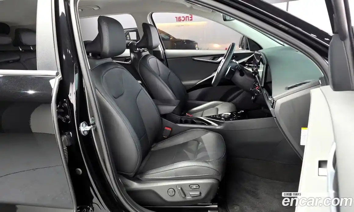 Kia Niro 2023 автомат (гидро), фото 16