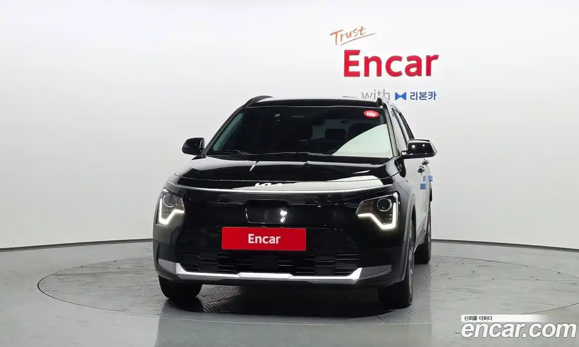 Kia Niro 2023 автомат (гидро), фото 3