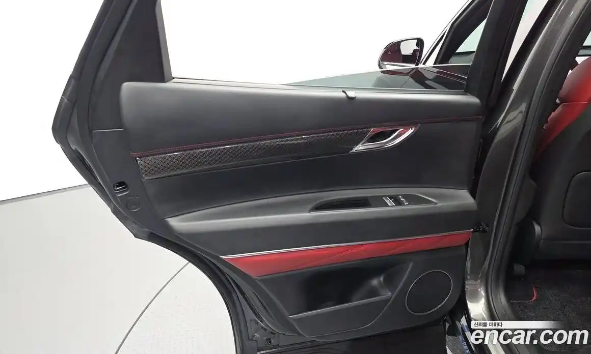 Genesis GV80 2024 2.5 автомат (гидро), фото 15