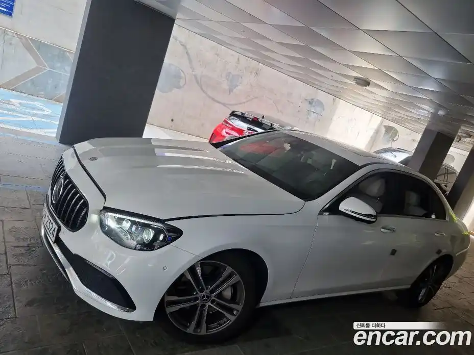 Mercedes-Benz E-Class 2022 2.0 автомат (гидро), фото 9