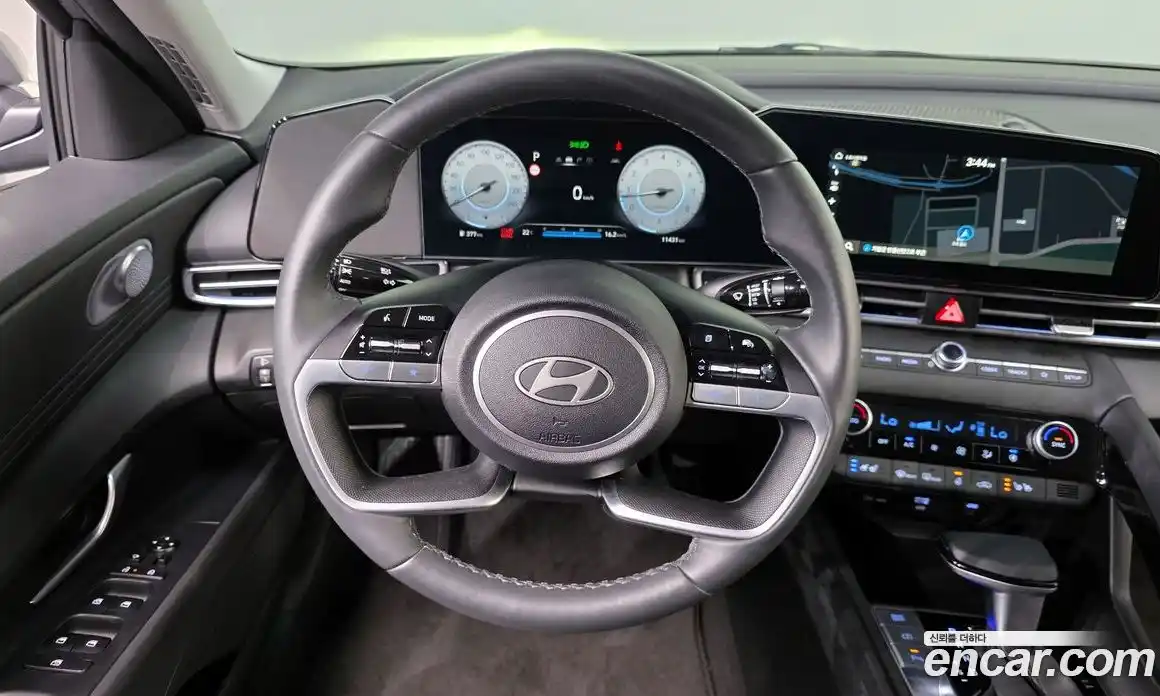Hyundai Avante 2025 1.6 гидро, фото 19