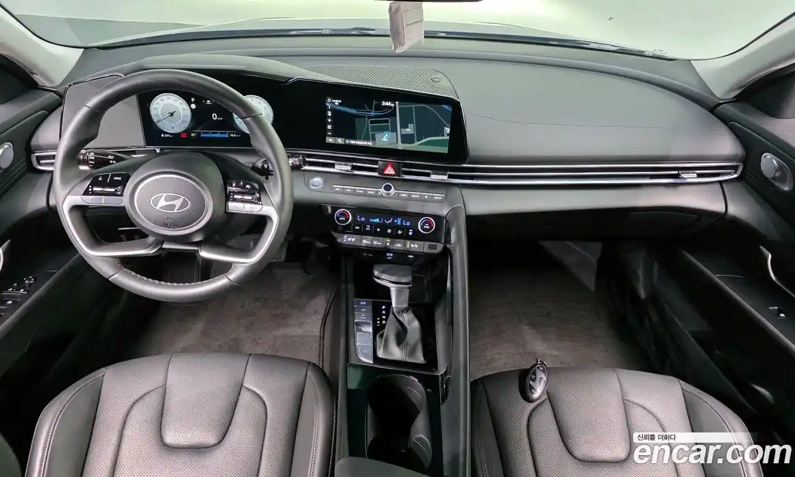 Hyundai Avante 2025 1.6 гидро, фото 10
