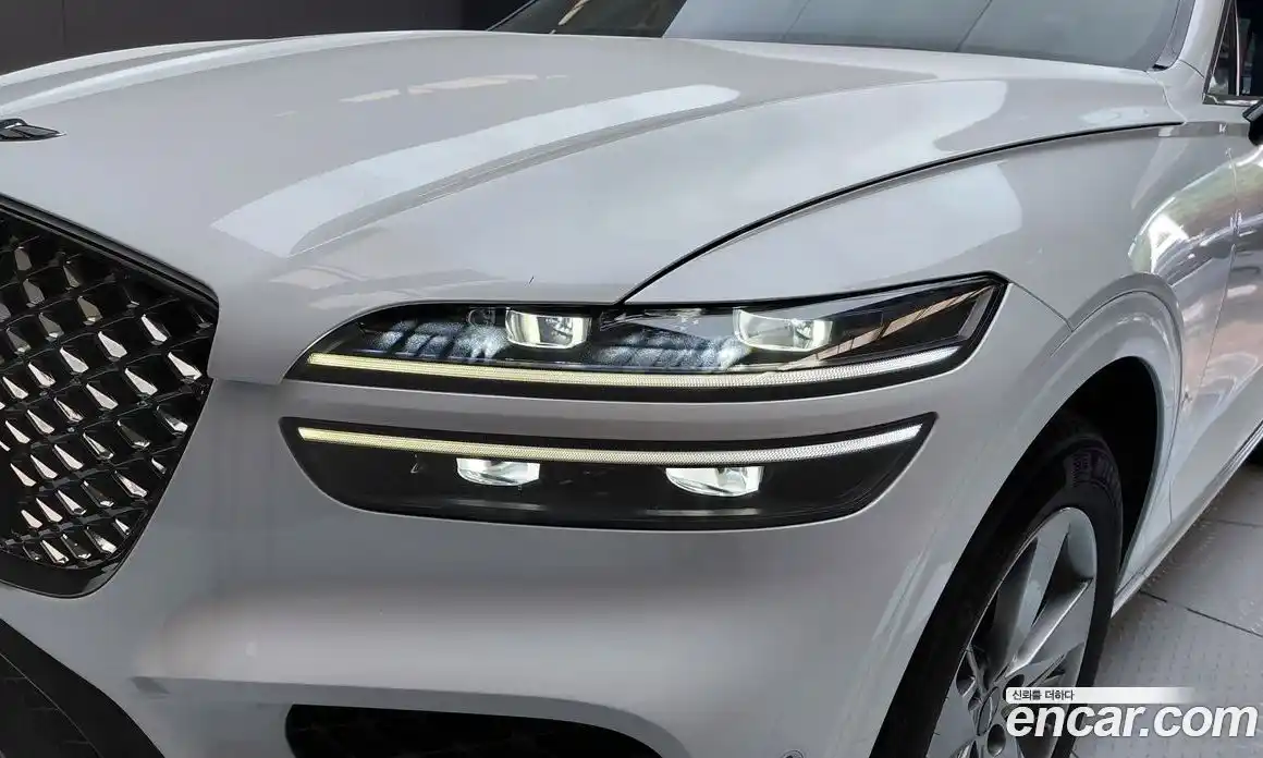 Genesis GV70 2023 2.5 автомат (гидро), фото 8
