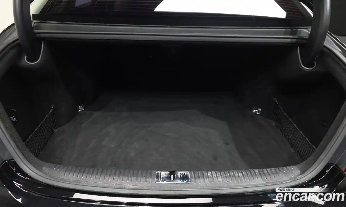 Genesis G90 2019 3.8 гидро, фото 26
