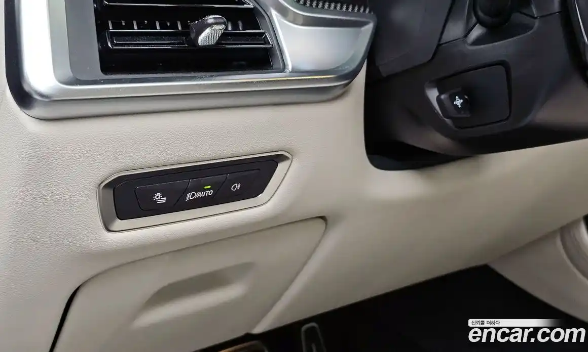 BMW X7 2025 3.0 гидро, фото 23