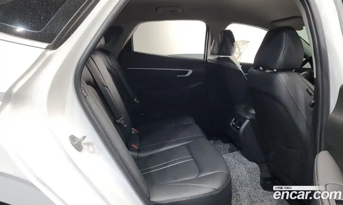 Hyundai Sonata 2024 1.6 гидро, фото 11