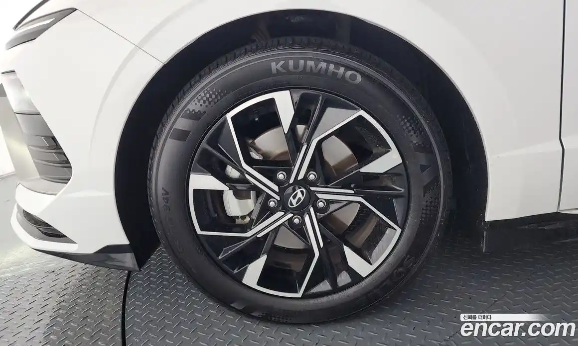 Hyundai Sonata 2024 1.6 гидро, фото 5