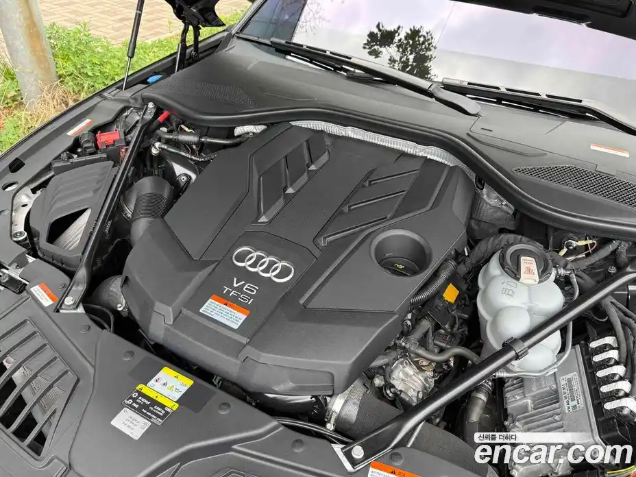Audi A8 2023 3.0 автомат (гидро), фото 11