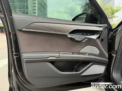 Audi A8 2023 3.0 автомат (гидро), миниатюра 7