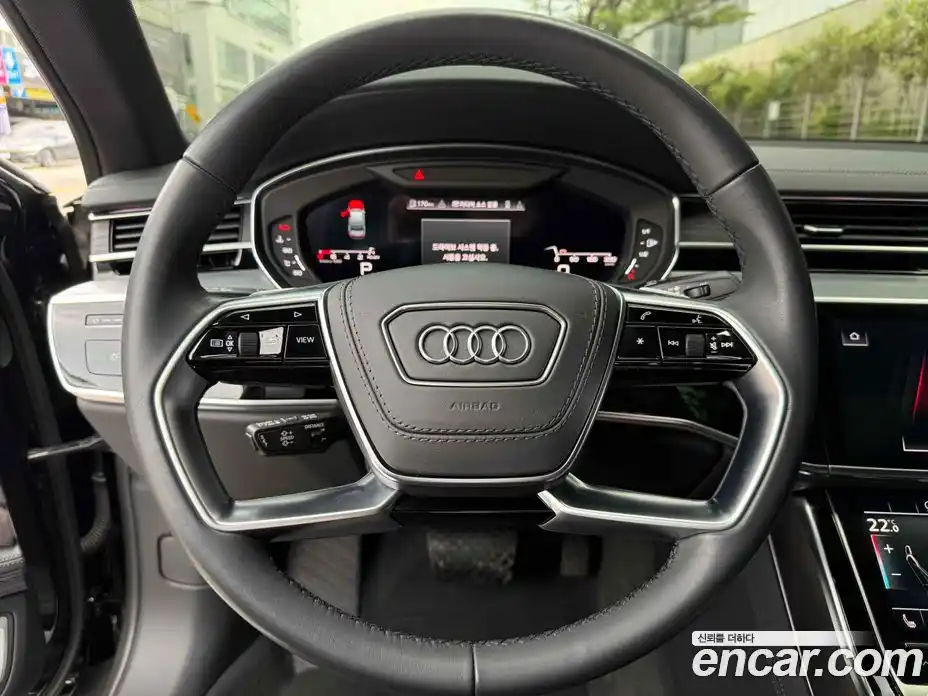 Audi A8 2023 3.0 автомат (гидро), фото 10