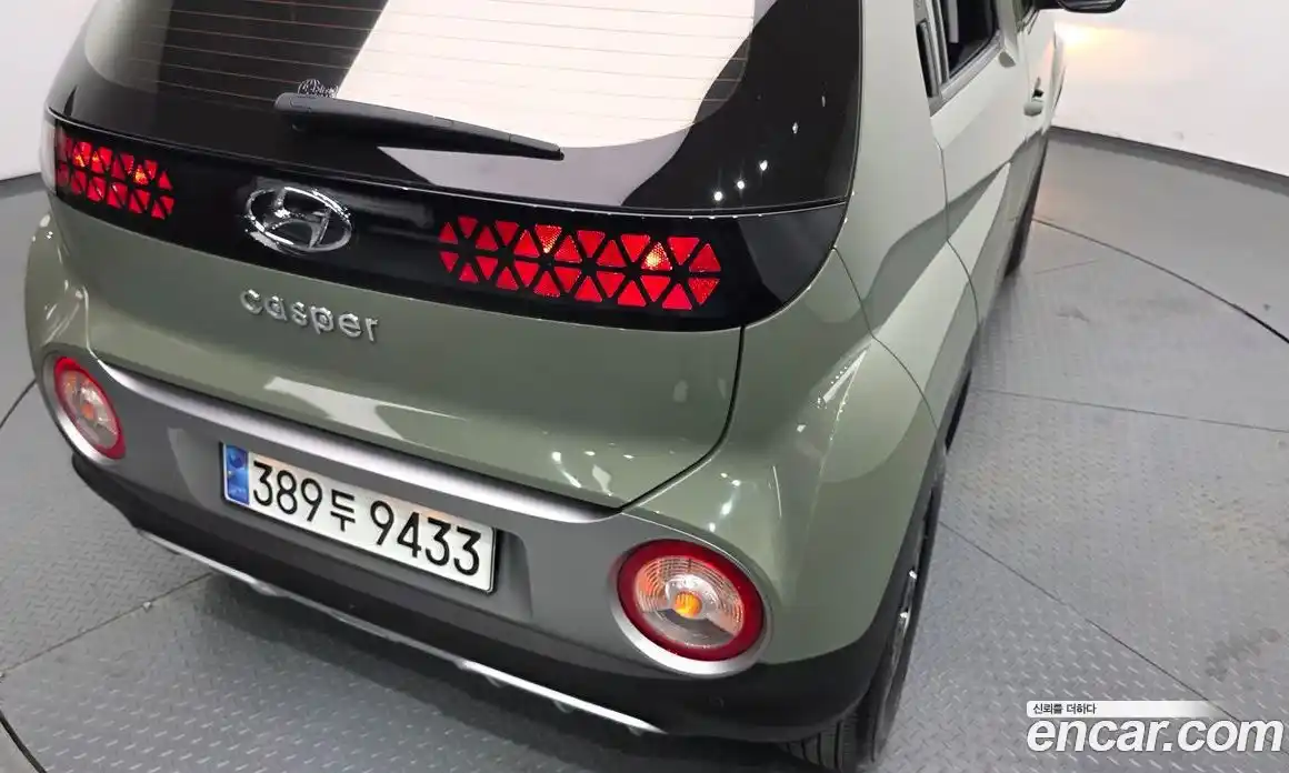Hyundai Casper 2023 1.0 автомат (гидро), фото 9