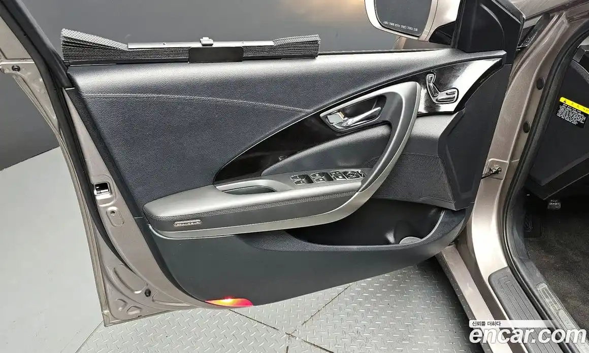 Hyundai Grandeur 2013 2.4 автомат (гидро), фото 14