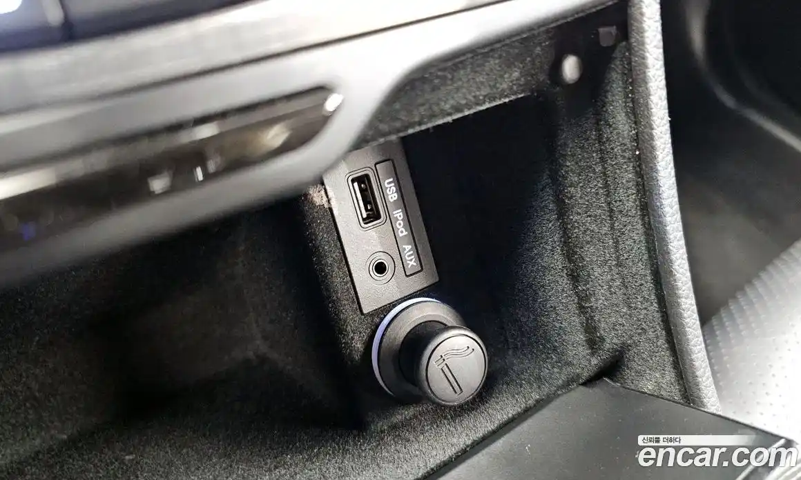 Hyundai Grandeur 2013 2.4 автомат (гидро), фото 27