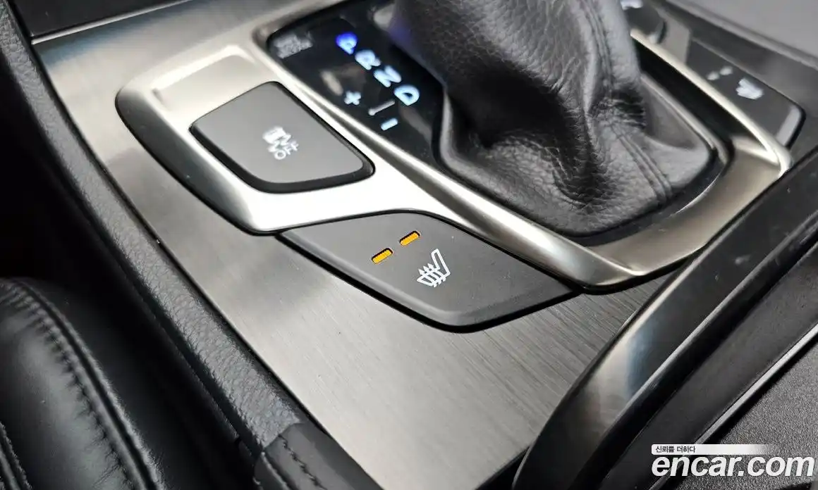 Hyundai Grandeur 2013 2.4 автомат (гидро), фото 31