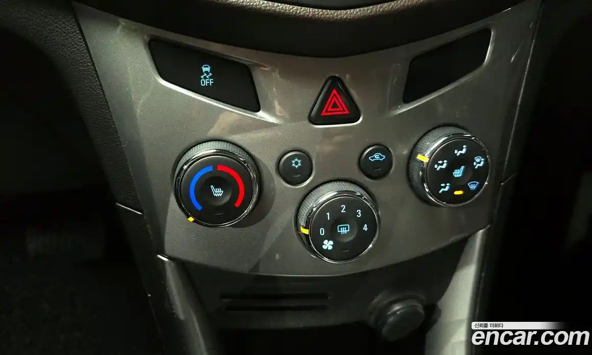 Chevrolet Trax 2015 1.6 автомат (гидро), фото 17