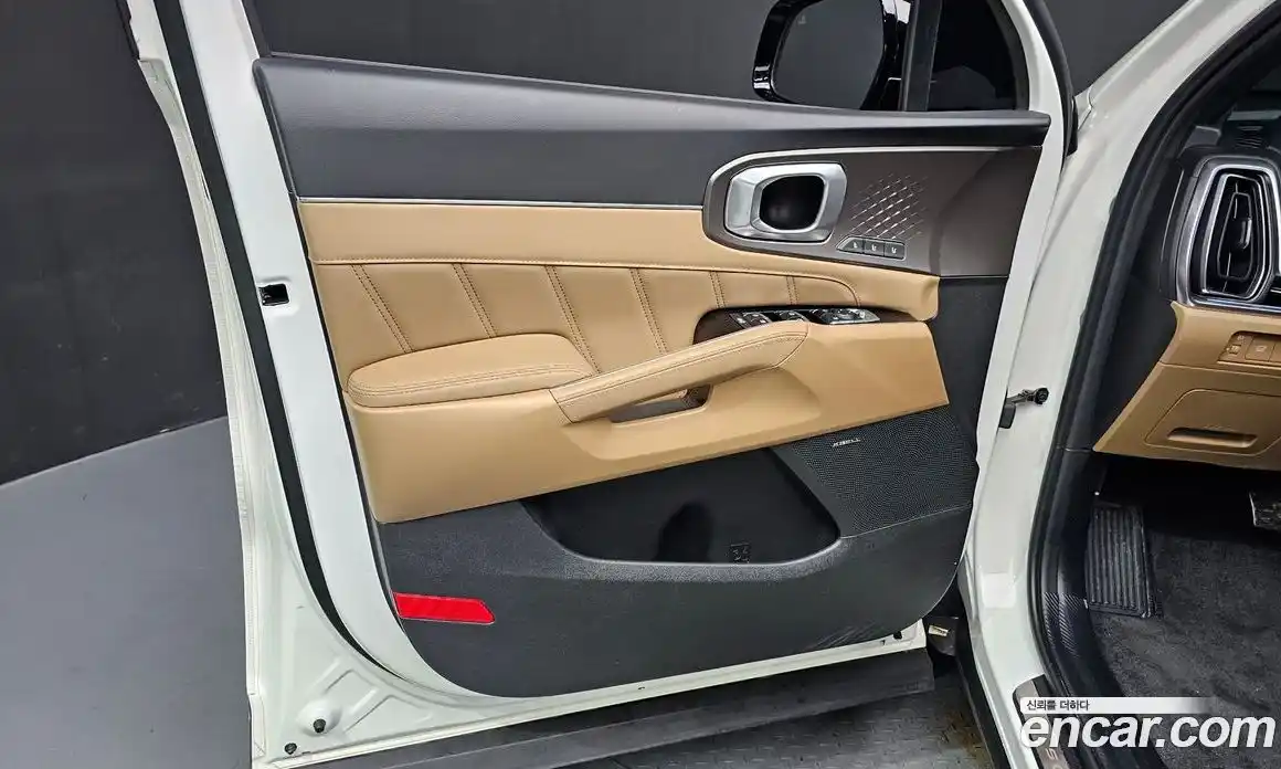 Kia Sorento 2024 1.6 автомат (гидро), фото 14