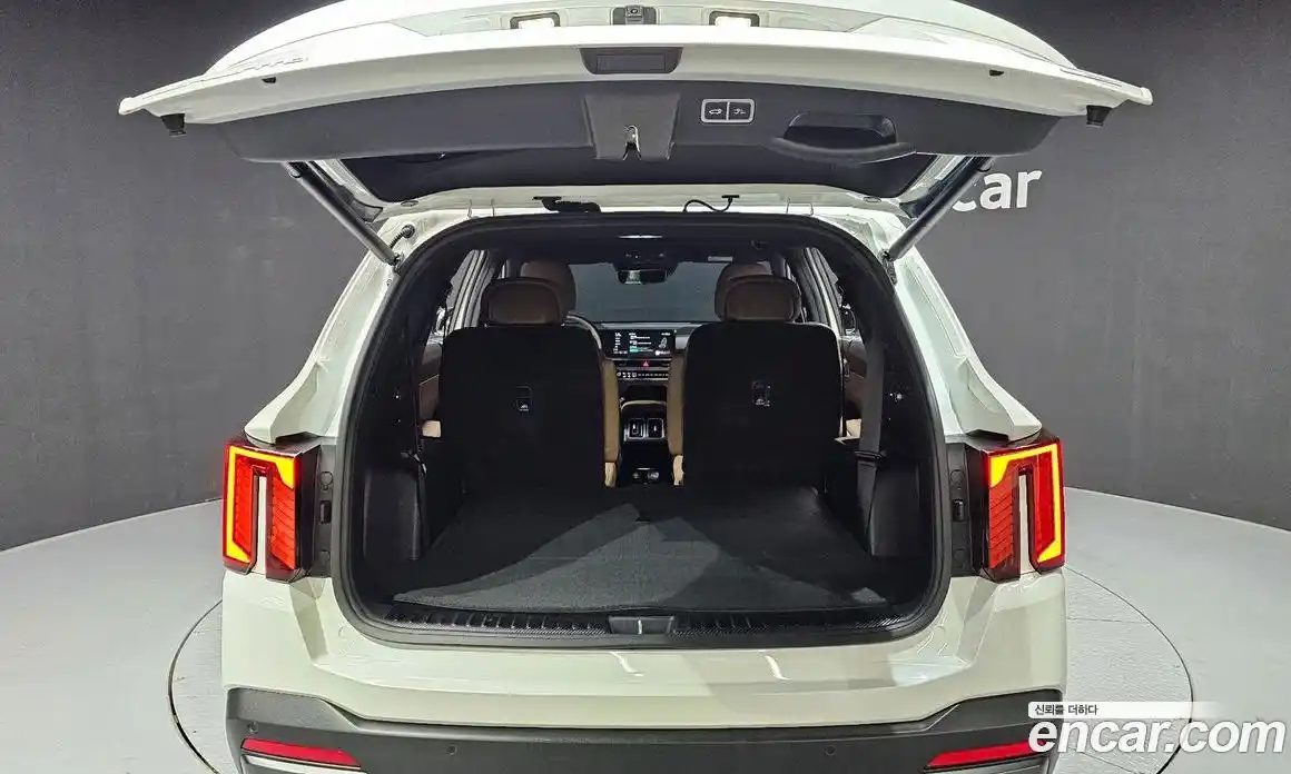 Kia Sorento 2024 1.6 автомат (гидро), фото 26