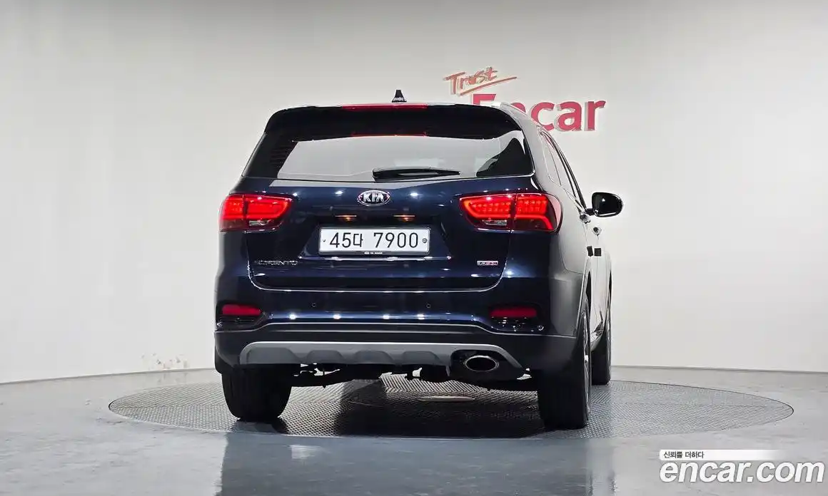 Kia Sorento 2018 2.0 гидро, фото 4