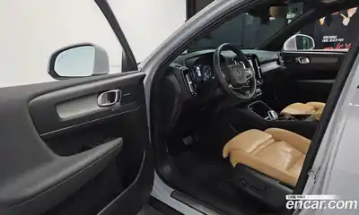 Volvo XC40 2020 2.0 автомат (гидро), миниатюра 10