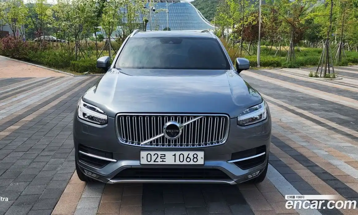 Volvo XC90 2017 2.0 автомат (гидро), фото 3