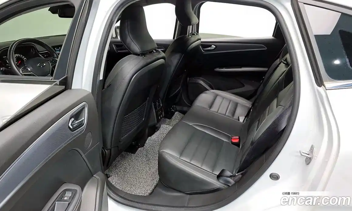 Renault XM3 2022 1.6 гидро, фото 18