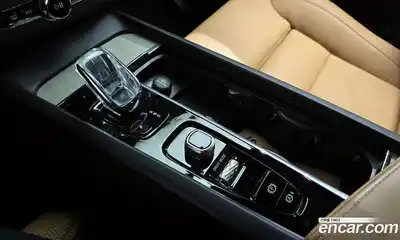 Volvo XC60 2020 2.0 автомат (гидро), миниатюра 12