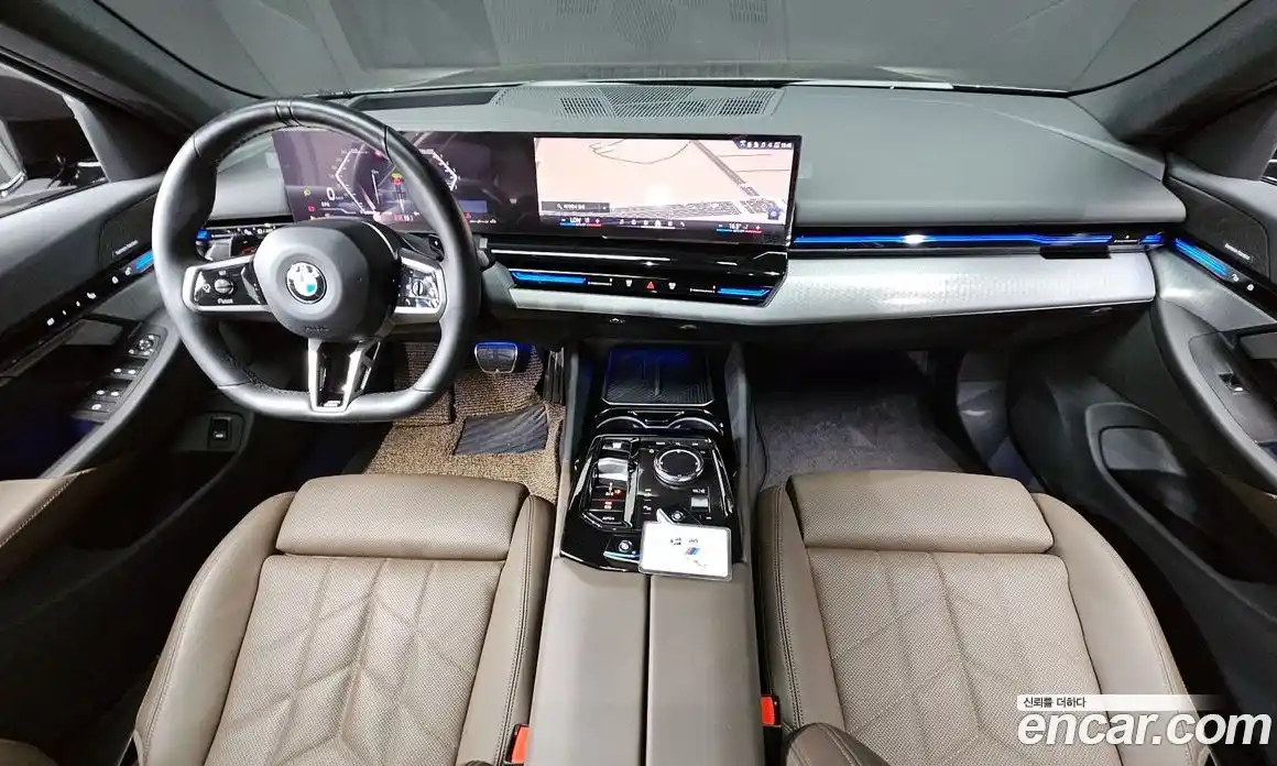 BMW 5-Series 2023 2.0 гидро, фото 10