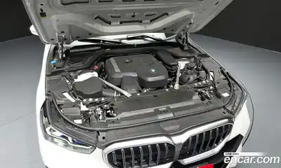 BMW 5-Series 2023 2.0 гидро, миниатюра 6